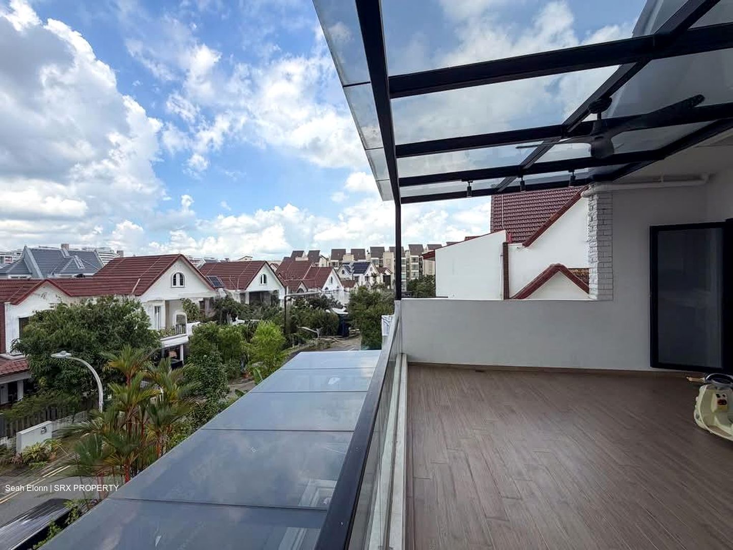 Parry Park (D19), Terrace #574192981